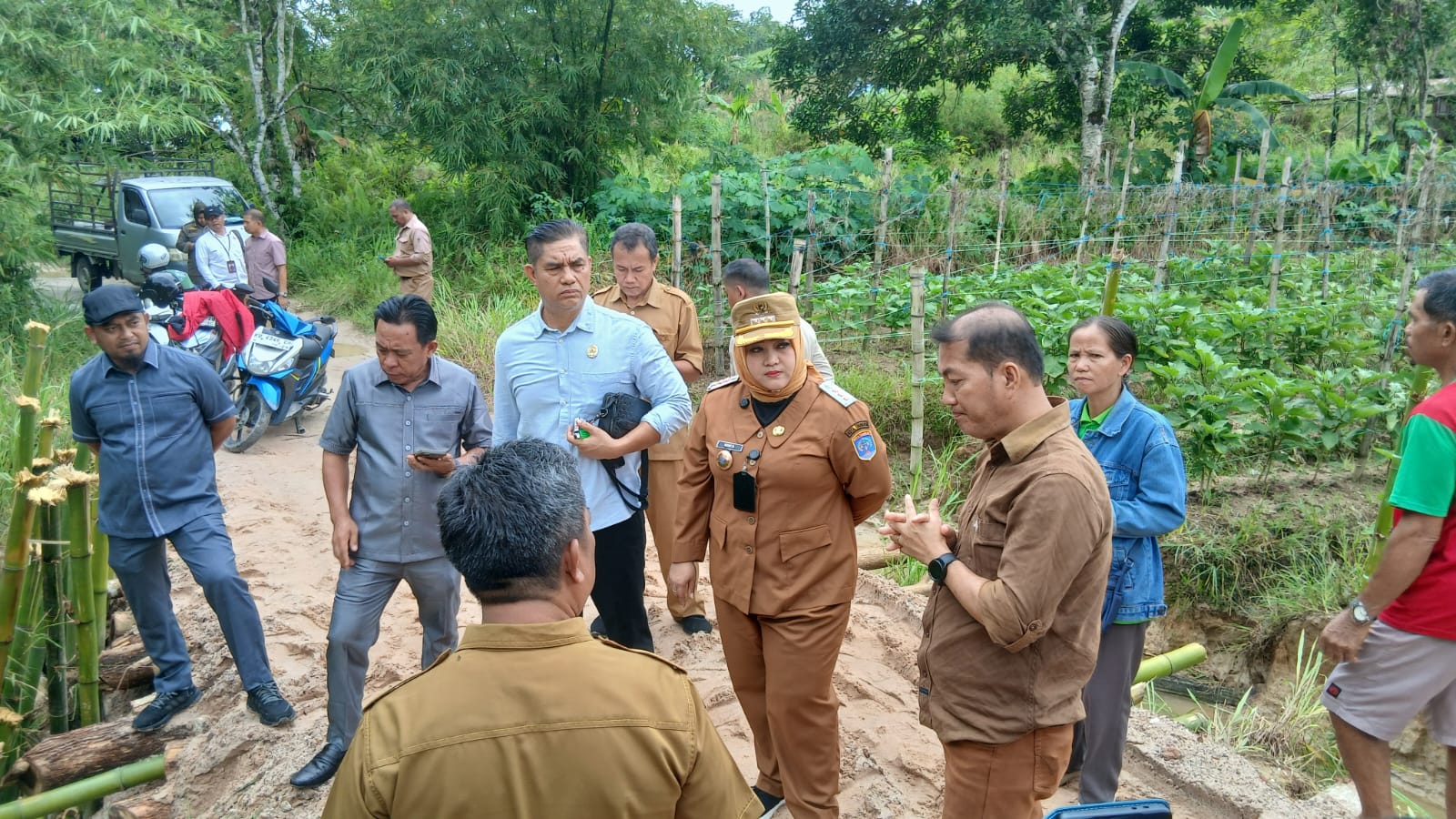 Pendampingan Kunjungan Lapangan Komisi III DPRD Kota Tarakan Terkait Jalan Longsor